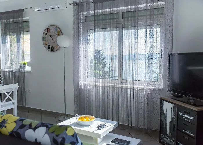 Aloha Apartament *
